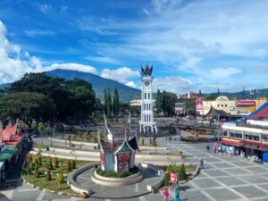 bukittinggi tempat bulan madu romantis dan murah