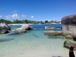 belitung tempat bulan madu romantis dan murah