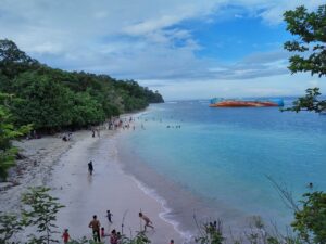 pantai pangandaran tempat bulan madu romantis dan murah