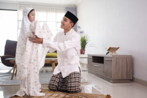 Ayah dan anak - Nafkah yang Menjadi Tanggung Jawab Suami