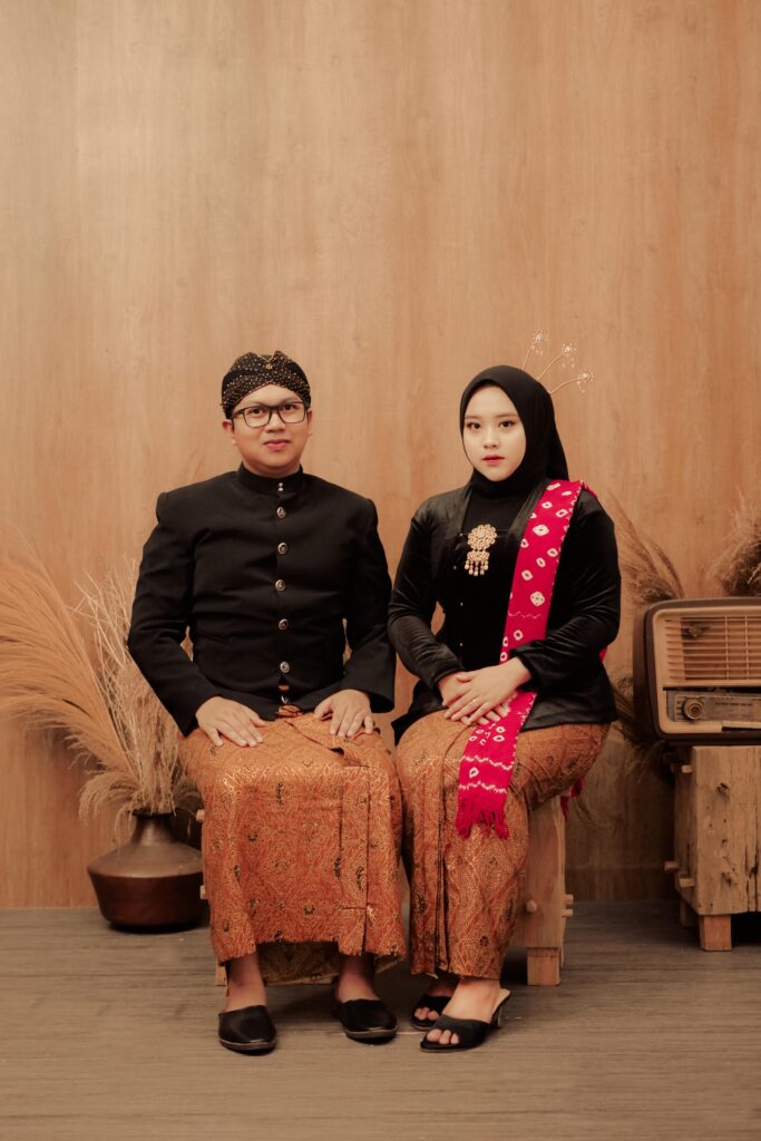 Adat Krem 127 WhatsApp Image 2024 04 23 at 10.02.54 AM | Kunika invitation