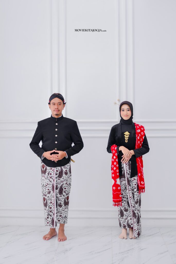 Adat Krem 124 WhatsApp Image 2024 04 27 at 9.06.12 AM 2 | Kunika invitation