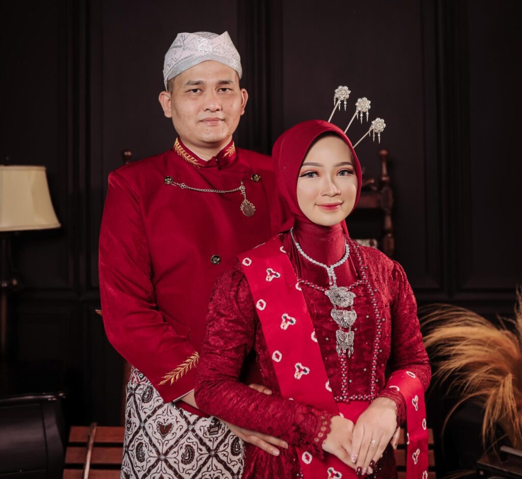 Adat Krem 94 WhatsApp Image 2024 05 29 at 9.22.12 PM 1 scaled e1717038182420 | Kunika invitation
