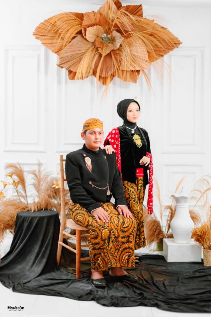 Adat Krem 96 WhatsApp Image 2024 06 05 at 11.33.02 PM | Kunika invitation