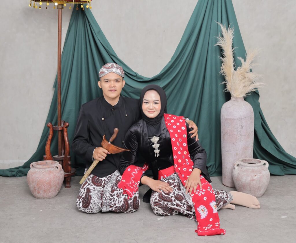 Adat Krem 99 WhatsApp Image 2024 06 13 at 6.48.17 PM 1 scaled e1718282799985 | Kunika invitation