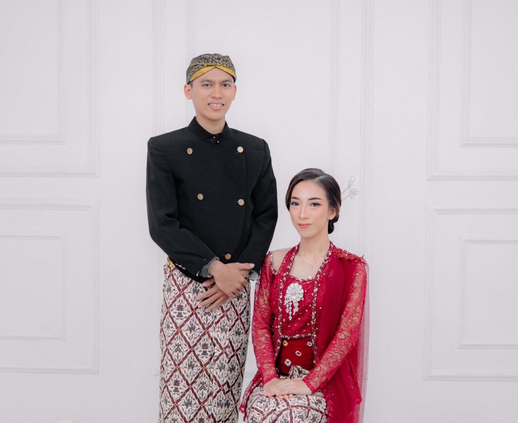 Adat Krem 77 WhatsApp Image 2024 06 12 at 10.00.30 PM 1 1 scaled e1718287178876 | Kunika invitation