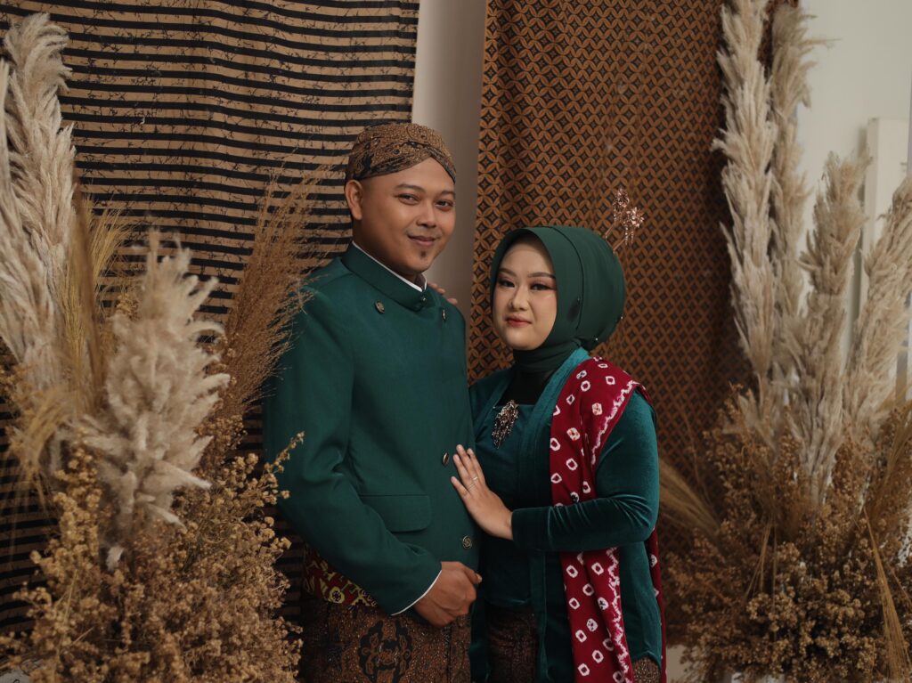 Adat Krem 71 WhatsApp Image 2024 06 15 at 10.43.41 PM | Kunika invitation