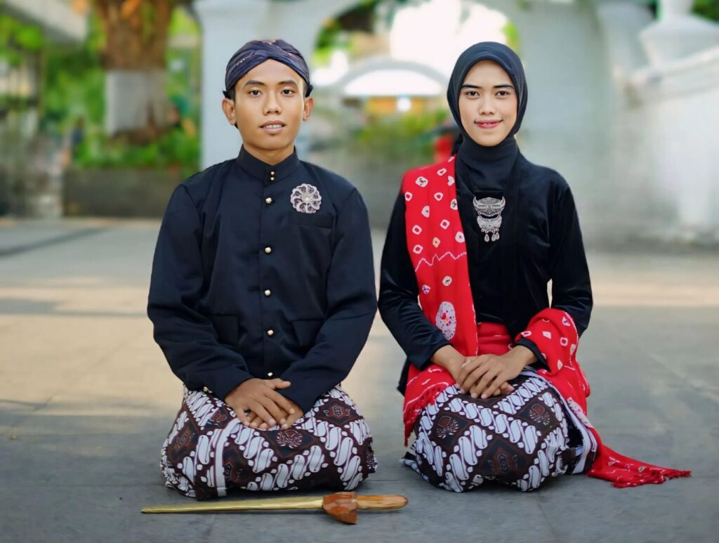 Adat Krem 9 WhatsApp Image 2024 07 23 at 18.21.27 1 scaled e1722946931115 | Kunika invitation