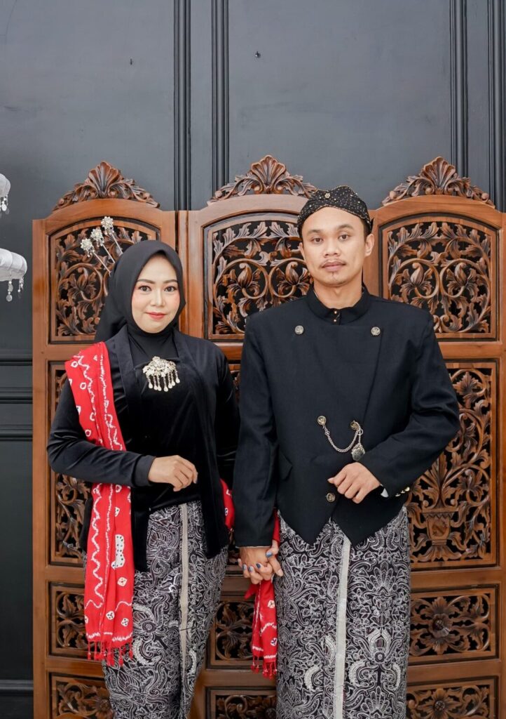 Adat Krem 22 WhatsApp Image 2024 07 24 at 11.49.26 1 scaled e1721825509344 | Kunika invitation