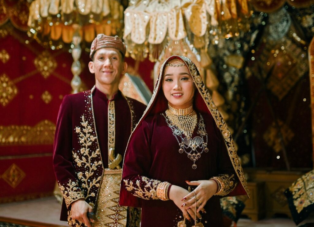 Adat Krem 14 WhatsApp Image 2024 07 30 at 18.16.47 11 e1722341424815 | Kunika invitation