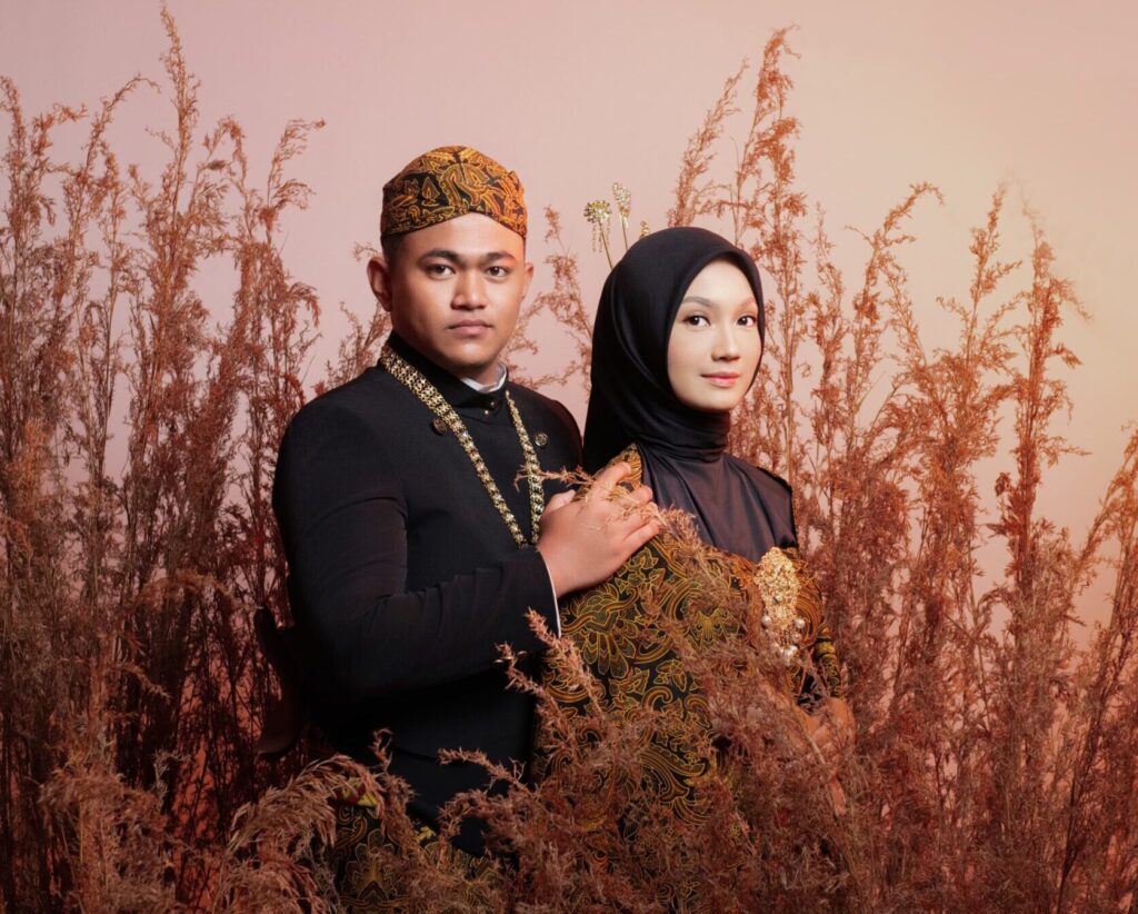 Adat Krem 1 WhatsApp Image 2024 08 01 at 11.05.12 PM 1 scaled e1722821254783 | Kunika invitation